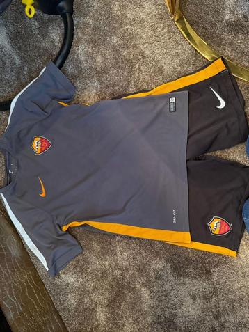 AS Roma Trainingspak beschikbaar voor biedingen