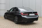 BMW 3 Serie 318i M Sport Automaat / Sportstoelen / Parking A, 1998 cc, Achterwielaandrijving, Gebruikt, Met garantie (alle)