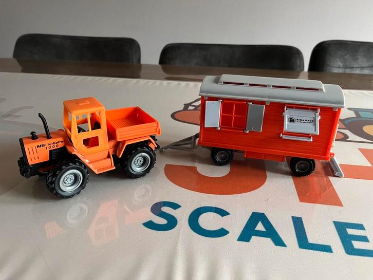 MB Trac 1000 tractor met schaftkeet Welly, Hobby en Vrije tijd, Modelauto's | 1:32, Zo goed als nieuw, Tractor of Landbouw, Overige merken
