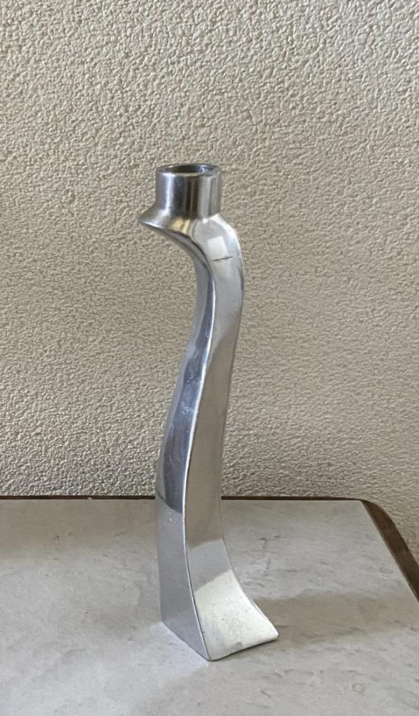 Matthew Hilton Snake kandelaar aluminium 80's space age, Antiek en Kunst, Kunst | Designobjecten, Ophalen of Verzenden