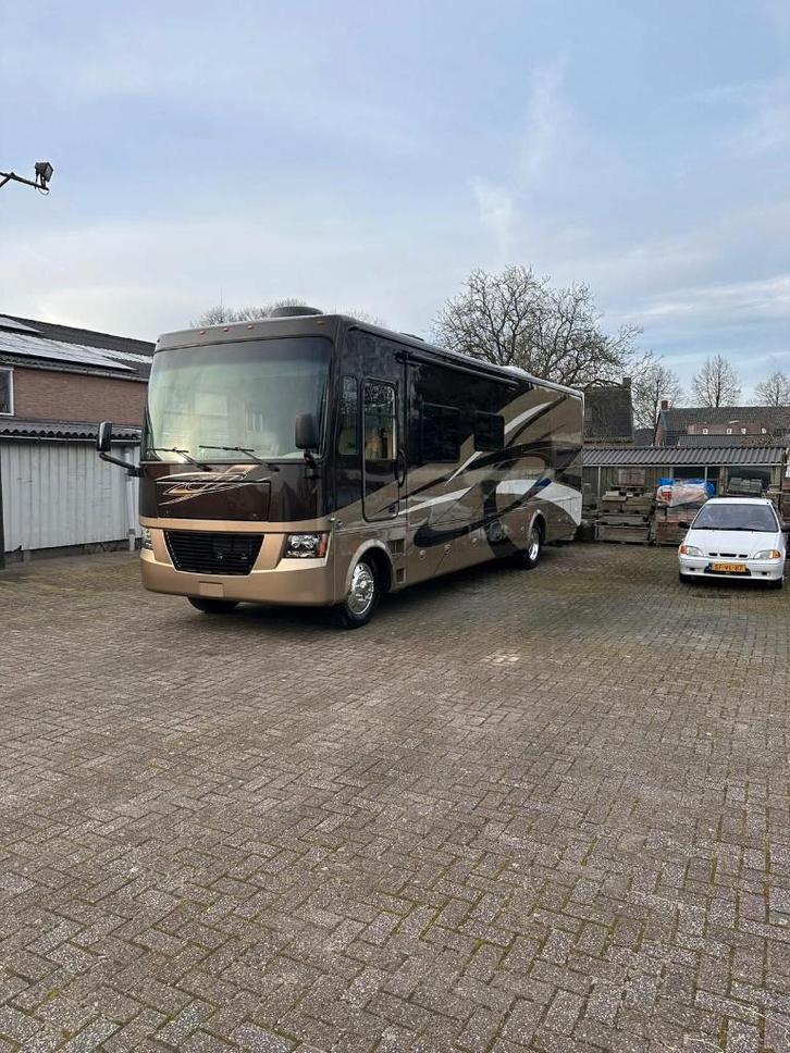 USA Tiffin Allegro nummer 1 Camper 35m2 leefruimte, Caravans en Kamperen, Campers, Particulier, tot en met 4, Buscamper of Camperbus