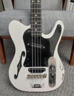 Basgitaar 4 snaren, Muziek en Instrumenten, Snaarinstrumenten | Gitaren | Bas, Ophalen, Gebruikt, Elektrisch
