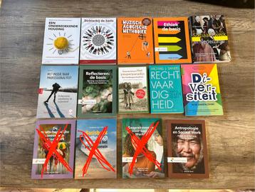 Studieboeken Social Work HBO Jaar 1 (Complete set voor €100) beschikbaar voor biedingen