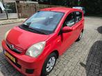 Daihatsu Cuore 1.0 5D 2008 Rood, Voorwielaandrijving, Stof, 600 kg, Zwart