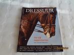 dressuur - blad voor paarden - marlies van baalen, Ophalen of Verzenden, Gelezen, Sport en Vrije tijd