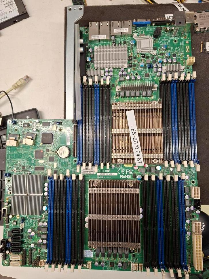 Supermicro X9DRW-3TF+ Moederbord + 2x Xeon 2670, Computers en Software, Moederborden, Gebruikt, Intel, DDR3, Ophalen of Verzenden