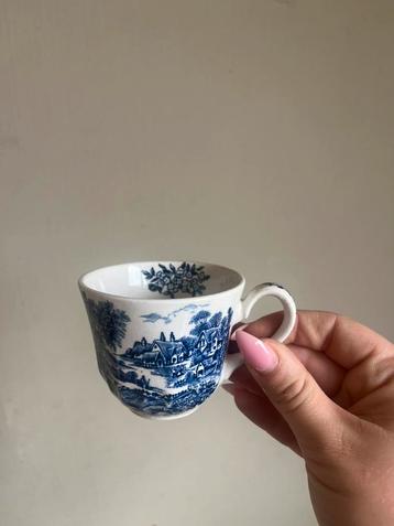 Set van 6 vintage koffieglaasjes – elegant & tijdloos beschikbaar voor biedingen