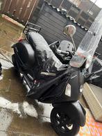 Vespa gts 250, Ophalen, Zo goed als nieuw, Benzine, Vespa