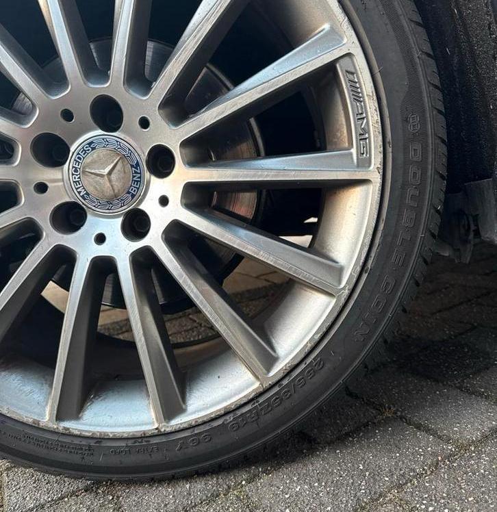 Doublestar DS01 banden 255/35 ZR19 96Y – zo goed als nieuw, Auto-onderdelen, Banden en Velgen, Band(en), Zomerbanden, 19 inch