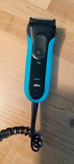 Braun scheerapparaat met nieuwe kop, Witgoed en Apparatuur, Persoonlijke-verzorgingsapparatuur, Ophalen, Gebruikt, Scheren en Epileren