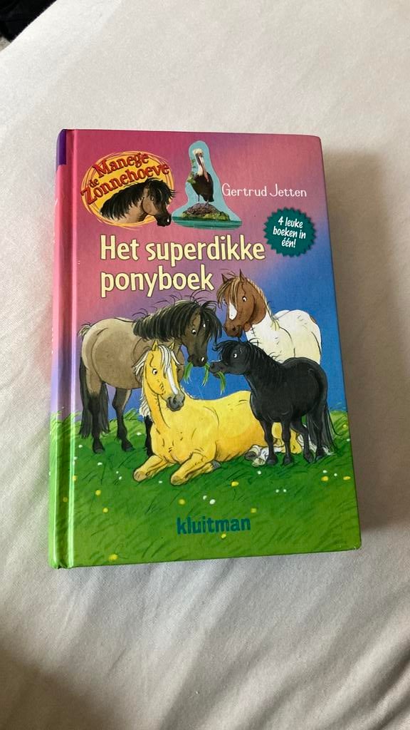 Het superdikke ponyboek 4 in 1, Boeken, Ophalen of Verzenden, Gelezen, Fictie
