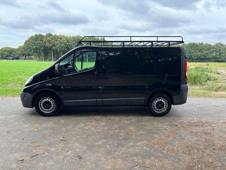 Opel Vivaro 2.5 CDTI L1H1, Auto's, Bestelauto's, Bedrijf, Te koop, ABS, Airconditioning, Centrale vergrendeling, Elektrische buitenspiegels