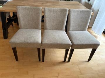 6 eetkamerstoelen  beschikbaar voor biedingen