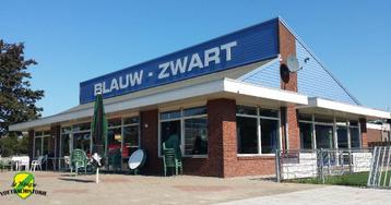 Uit de geschiedenis van R.K.S.V. BLAUW-ZWART Wassenaar beschikbaar voor biedingen