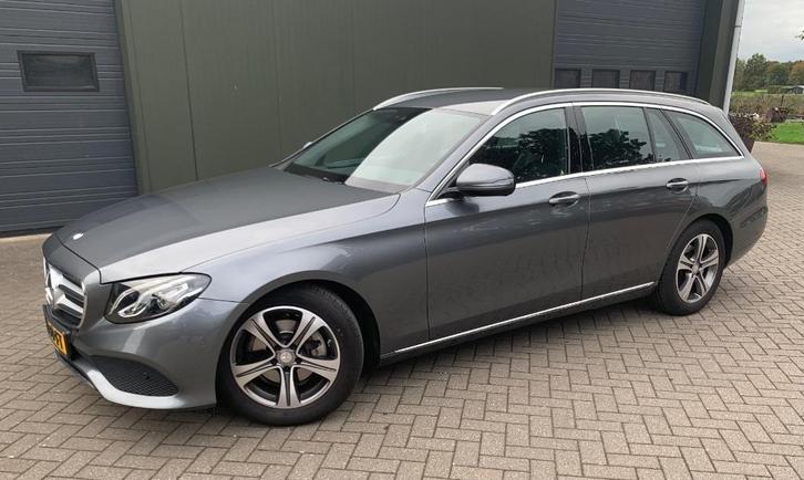 Mercedes-Benz E-Klasse E200 184pk 9G-TRONIC 2017 Grijs, Auto's, Mercedes-Benz, Particulier, E-Klasse, 360° camera, ABS, Achteruitrijcamera