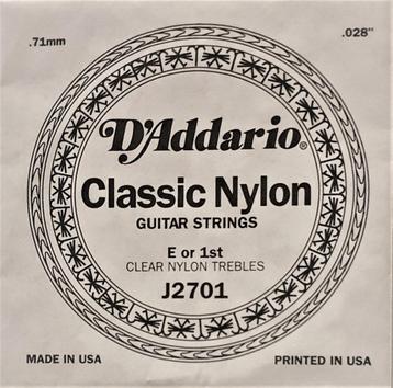KLASSIEKE GITAAR SNAAR E-1 / D'Addario J2701 beschikbaar voor biedingen