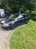 Volvo V40 2.0 T 1999 Zwart vakantie auto, Auto's, Voorwielaandrijving, 65 €/maand, 4 cilinders, 160 pk