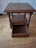 Eikenhouten Bijzettafel met Lade - 56x56x56 cm, Ophalen