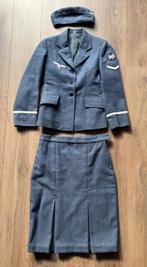 Luftwaffe helferin duits uniform maat 38 compleet, Verzamelen, Militaria | Tweede Wereldoorlog, Ophalen of Verzenden, Luchtmacht