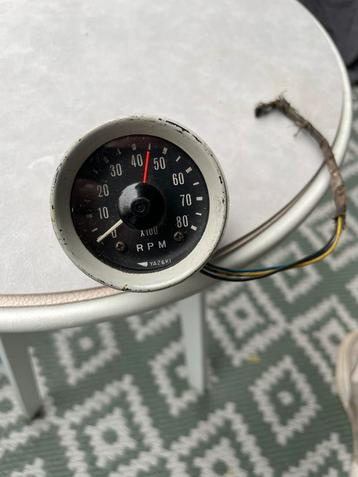 Snelheidsmeter toerenteller 8.000 toeren beschikbaar voor biedingen