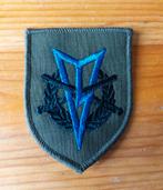 MLV borstembleem blauw/zwart, Ophalen of Verzenden, Landmacht, Nederland, Embleem of Badge