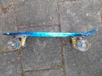 Skateboard  Blauw/wit vlam patroon, Sport en Fitness, Skateboarden, Ophalen of Verzenden, Zo goed als nieuw, Skateboard, Longboard