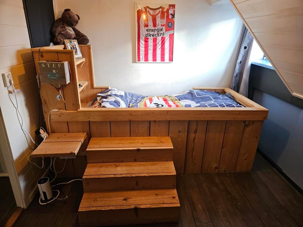 Stoer steigerhouten bed 80x190/200, Ophalen, 85 tot 100 cm, Gebruikt, Matras