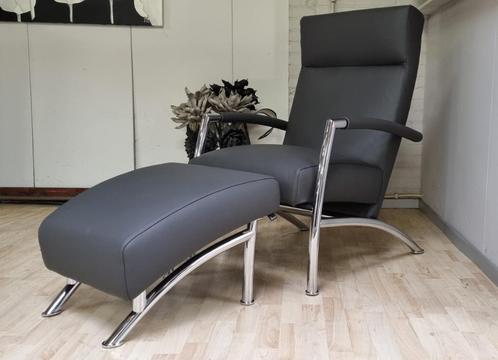 Leolux Helical fauteuil met hocker / refurbished /nieuw leer, Huis en Inrichting, Fauteuils, Nieuw, Leer, Metaal, 50 tot 75 cm