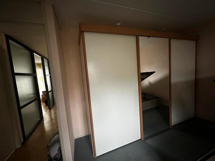 Kledingkast, Huis en Inrichting, Kasten | Kledingkasten, Gebruikt, 200 cm of meer, 200 cm of meer, 50 tot 75 cm, Ophalen of Verzenden