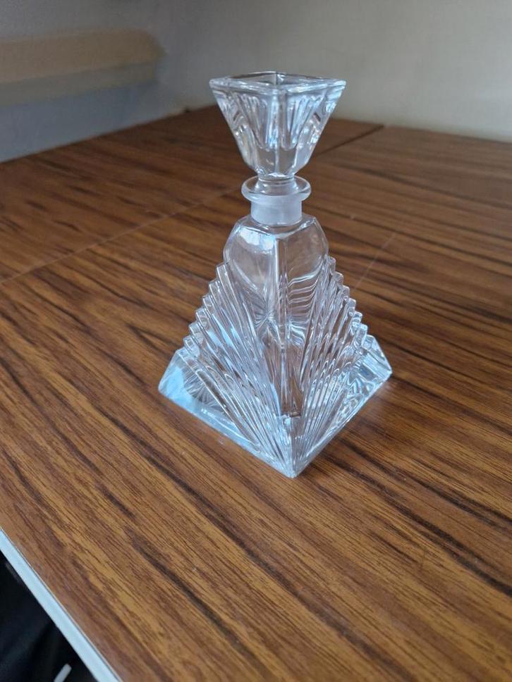Kristallen Parfumflesje Art Deco Stijl, Antiek en Kunst, Antiek | Glas en Kristal, Ophalen