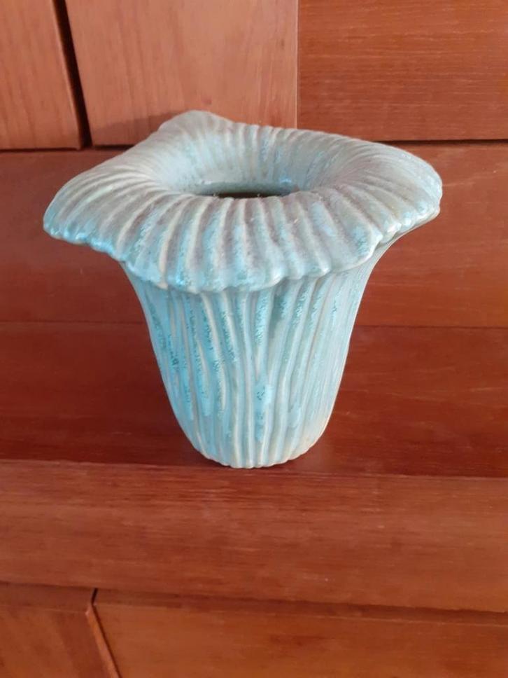 Vintage Arum Aqua Vaasje - 12cm, Antiek en Kunst, Antiek | Vazen, Ophalen