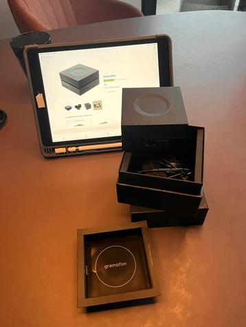 Gramofon audio streamer spotify mobiel etc  beschikbaar voor biedingen