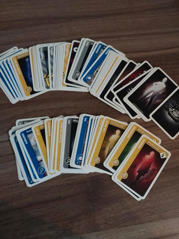 Cluedo Kaartspel - Zo goed als nieuw! beschikbaar voor biedingen