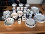 Royal Boch servies - Nieuwe Boerenbond - 57 delig, Ophalen