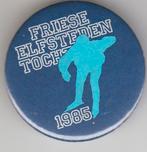 Elfstedentocht 1985/ schaatsen. vintage collectable- button, Verzamelen, Speldjes, Pins en Buttons, Verzenden, Zo goed als nieuw
