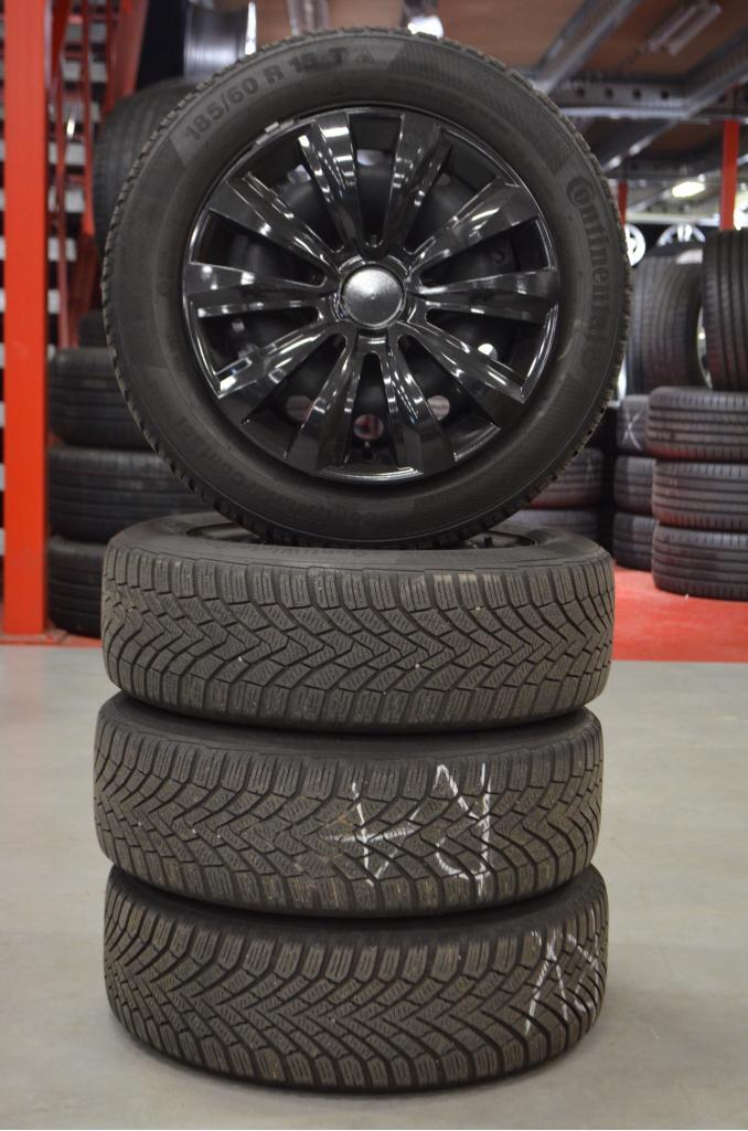 Org. 15" VW Polo Skoda Fabia Audi A1 Staalset + Winterbanden, Auto-onderdelen, Banden en Velgen, Banden en Velgen, Winterbanden