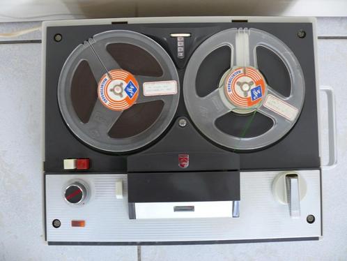 Perfect spelende bandrecorder Philips EL3551 - 4 sporen, Audio, Tv en Foto, Bandrecorders, Bandrecorder, Met stofkap, Met banden