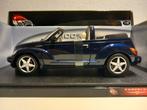 Chrysler PT Cruiser cabriolet blauw Hot Wheels 1:18 KRD, Hobby en Vrije tijd, Modelauto's | 1:18, Ophalen of Verzenden, Zo goed als nieuw