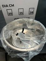 Splinternieuwe voederbak diameter 28!cm, Ophalen of Verzenden, Nieuw