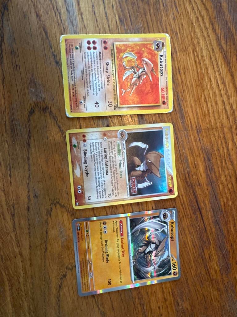 Pokémon Kabutops Kaarten - Diverse Sets, Ophalen of Verzenden, Gebruikt, Meerdere kaarten, Foil