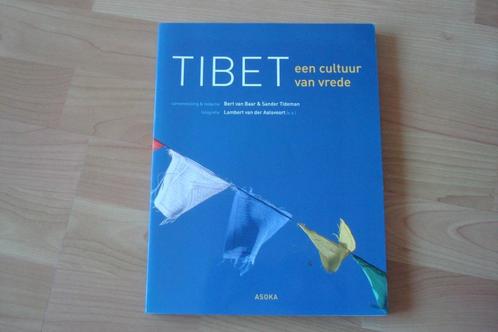 Tibet - een cultuur van vrede - Bert van Baar, Boeken, Reisverhalen, Zo goed als nieuw, Azië, Ophalen of Verzenden