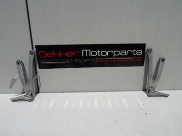 Set Duo / Achter Voetsteunen Honda CBR600RR 2007-2008-2016 beschikbaar voor biedingen