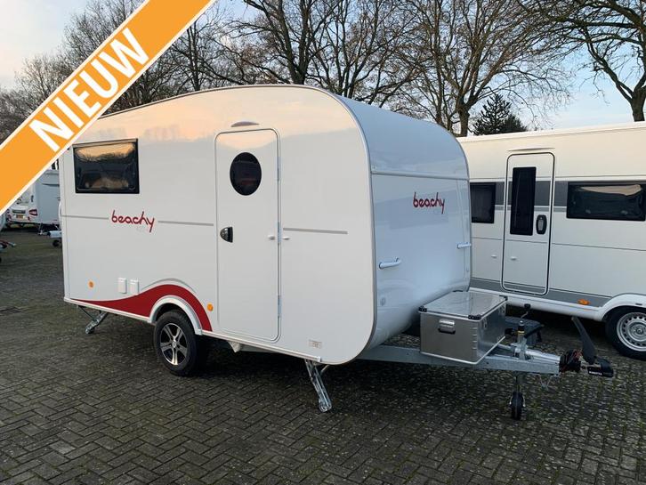 Hobby Beachy 420+ Model 2026, Caravans en Kamperen, Caravans, Bedrijf, tot en met 6, 750 - 1000 kg, Standaardzit, Hobby, Dwars-stapelbed