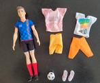 Barbie Ken Pop met Kleding en Accessoires, Ophalen of Verzenden, Zo goed als nieuw, Barbie
