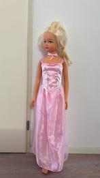Grote barbie nog heel mooi, Kinderen en Baby's, Carnavalskleding en Verkleedspullen, Ophalen of Verzenden, Zo goed als nieuw, 146 t/m 152