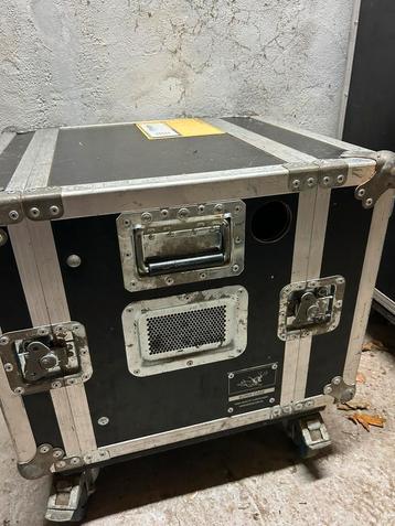 Flightcase 19 inch versterkerrek beschikbaar voor biedingen