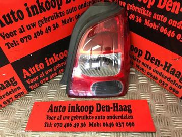 Renault Twingo II ('07-'12) Achterlicht Rechts 8200387889 beschikbaar voor biedingen