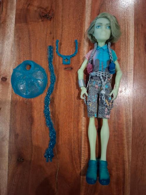 Monster High Haunted Porter Geiss, Verzamelen, Poppen, Zo goed als nieuw, Fashion Doll, Ophalen of Verzenden