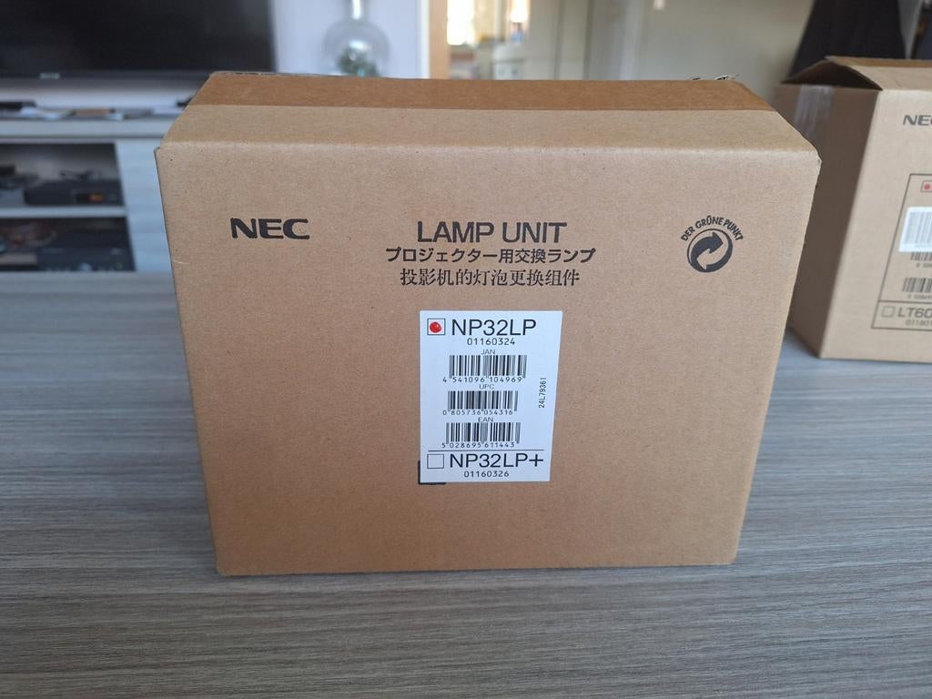 Nieuwe NEC NP32LP Beamerlamp, Audio, Tv en Foto, Beamer-accessoires, Ophalen of Verzenden, Nieuw, Beamerlamp
