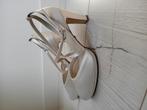 Bruidsschoenen, trouwschoenen maat 38 of maat 5, Kleding | Dames, Schoenen, Ophalen of Verzenden, Zo goed als nieuw, Sneakers of Gympen